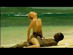 Cowgirl azione con la seducente Sophia Deluxe da Vero film hard romantici anale